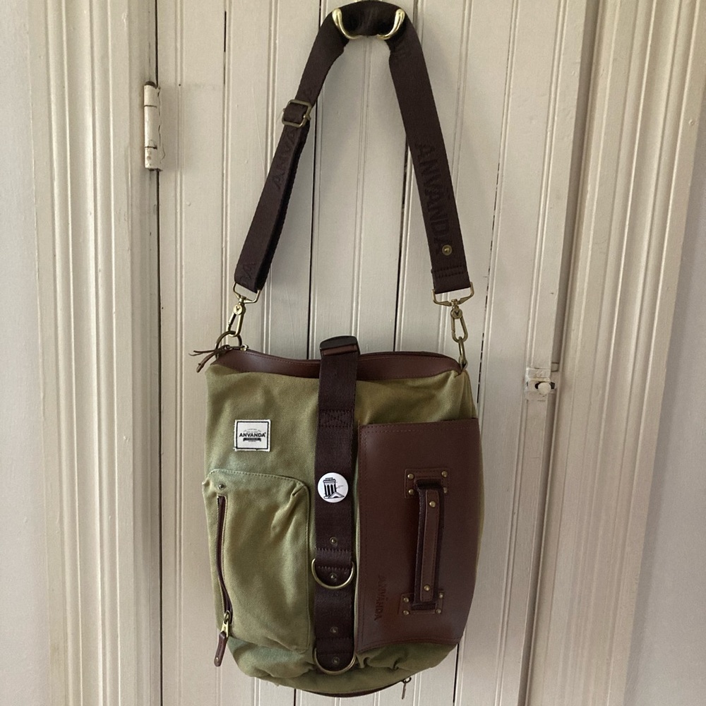 Anvanda Convertible Bag